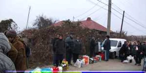 Lapte şi brânză, vândute la şosea, direct de pe caldarâm