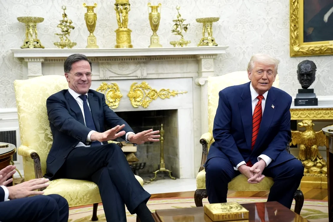 Mark Rutte și Donald Trump Foto: Profimedia