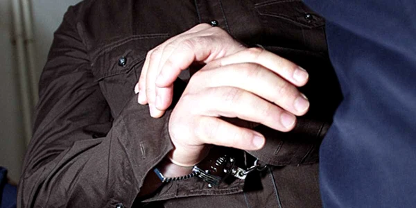 Tânărul îşi va petrece următoarele 29 de zile în arestul Poliţiei Timiş