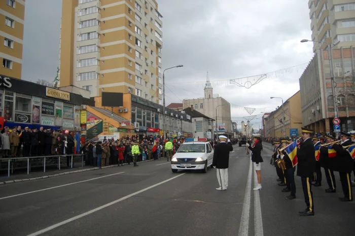 Parada s-a desfăşurat pe Bulevardul Mihai Viteazu