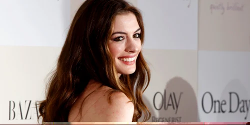 Anne Hathaway