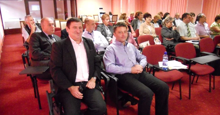 Participanţi la seminarul internaţional organizat de AJOFM Alba