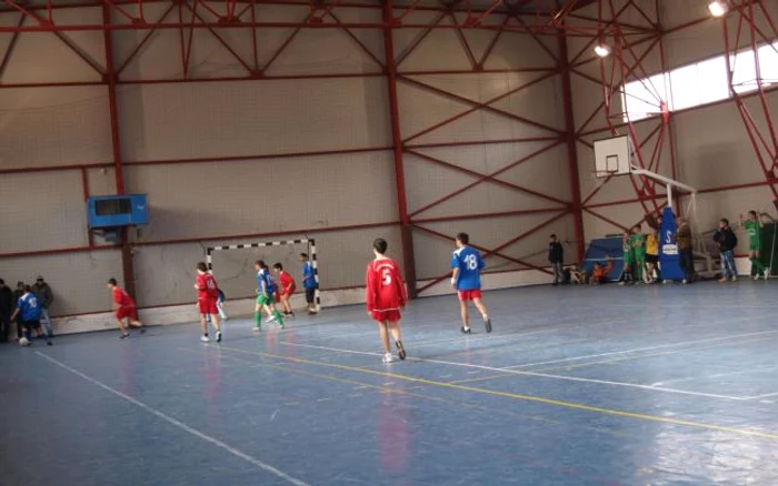Prima etapă a Campionatului Naţional de fotbal în sală pentru persoanele cu deficienţe de auz 