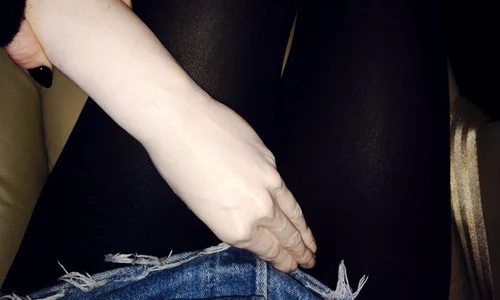 Miley Cyrus (Twitter) png