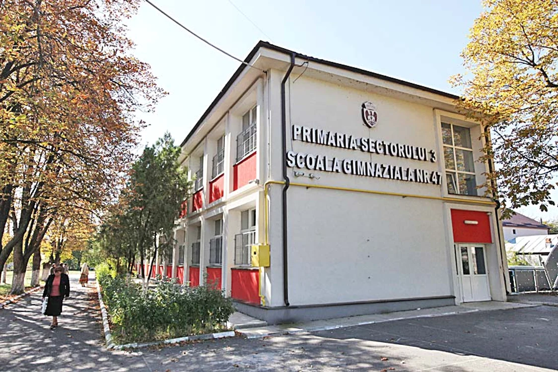 La Şcoala Gimnazială 47 a fost linişte în zilele de referendum