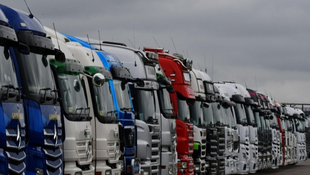 Restricţii de circulaţie pentru vehiculele de peste 7,5 tone, pe DN7, în zilele de 23 şi 24 ianuarie