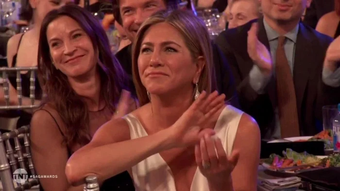 Jennifer Aniston a râs la glumele făcute de fostul ei soț pe scena de la Premiile SAG 2020