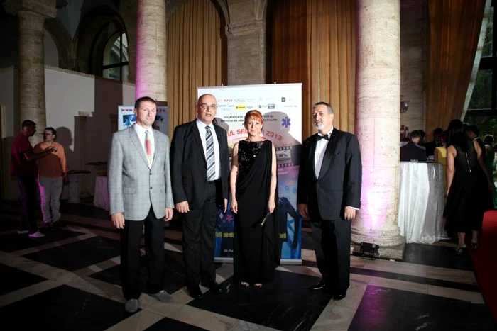 Managerul SABIF, alături de secretarul de stat Raed Arafat, inspectorul şef IGSU Ion Burlui şi directorul medical SABIF, Cristian Grasu