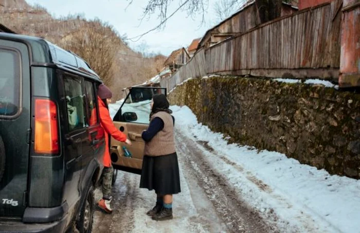 ajutoare voluntari apuseni