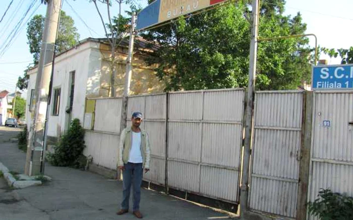 Bărbaţii vor merge în audienţă pentru a cere o nouă locuinţă