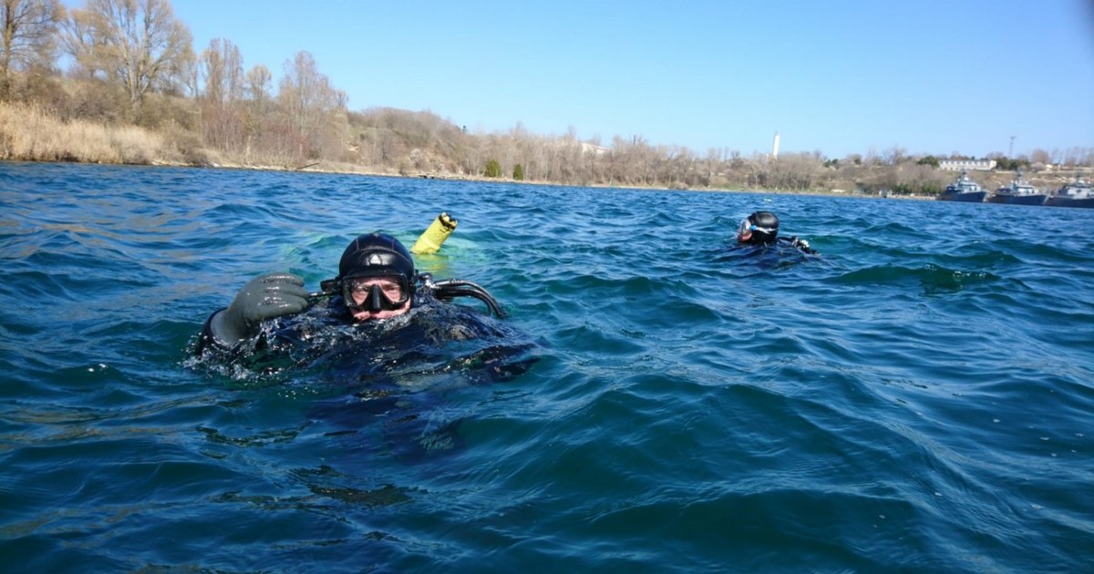Cercetări intense pentru găsirea unei femei care s-ar fi aruncat în Siret, din Şendreni.