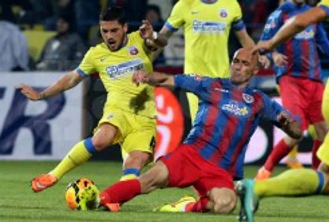 
    Gabi Mureşan, în duel cu steliştii  
