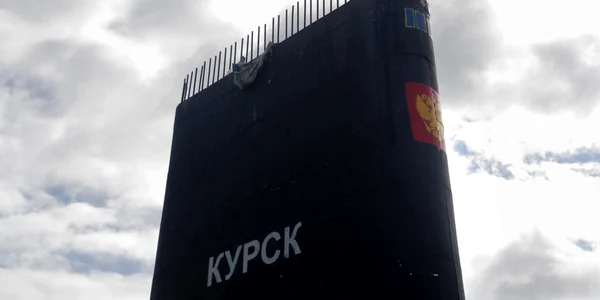 Monument dedicat tragediei submarinului Kursk FOTO EPA-EFE