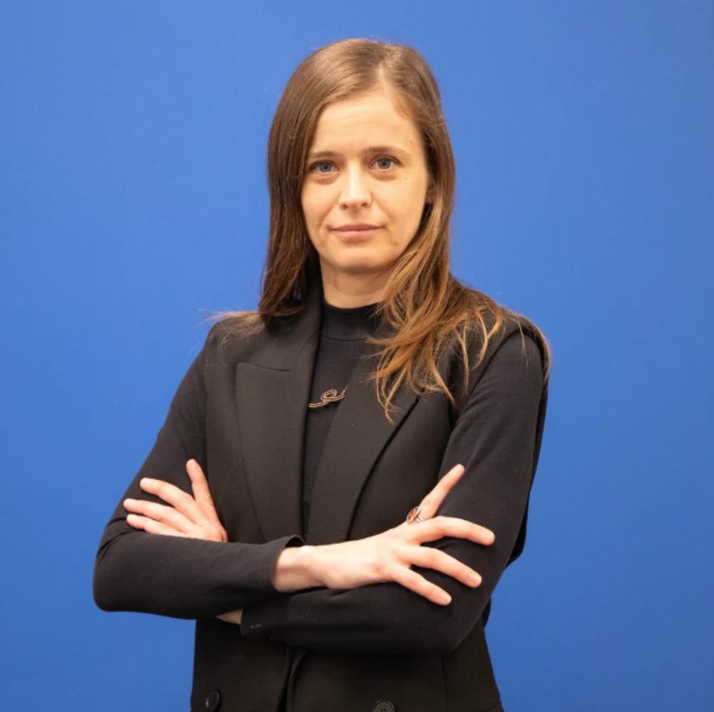 Dragoș Pîslaru explică public numirea Alinei Gîrbea, cumnata lui Drulă, ca secretar de stat la MIPE: „Are un CV impecabil”