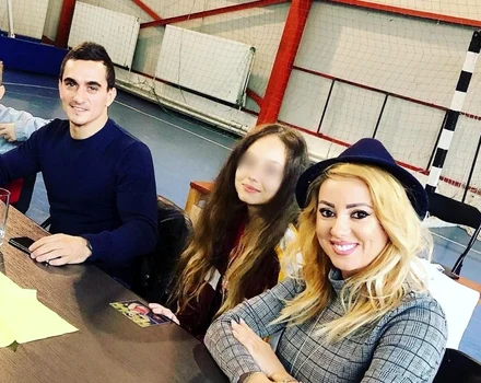 Larisa Dragulesu, Marian Dragulescu si fiica lor, Beatrice
