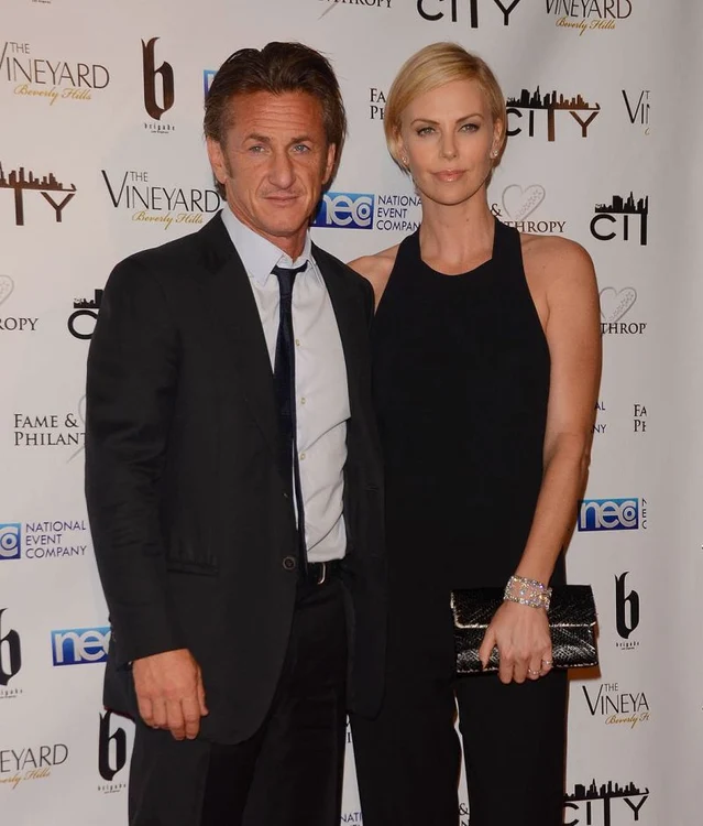 Charlize Theron şi Sean Penn (foto: Hepta)