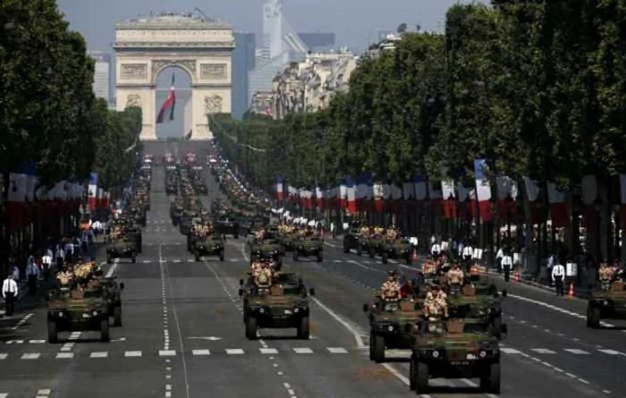 Militari francezi la parada de Ziua Naţională a Franţei