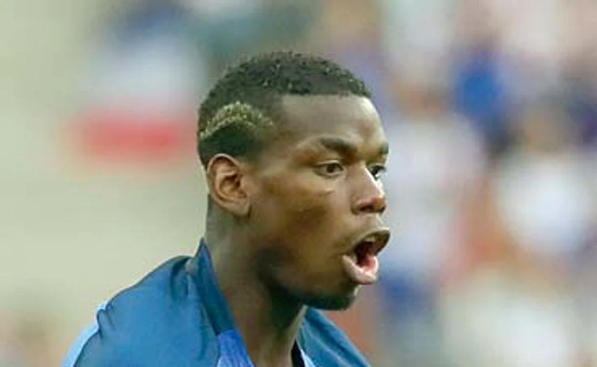 Evoluţiile din ultimul an ale lui Paul Pogba îi determină pe cei de la Manchester să plătească o sumă uriaşăFoto: AP