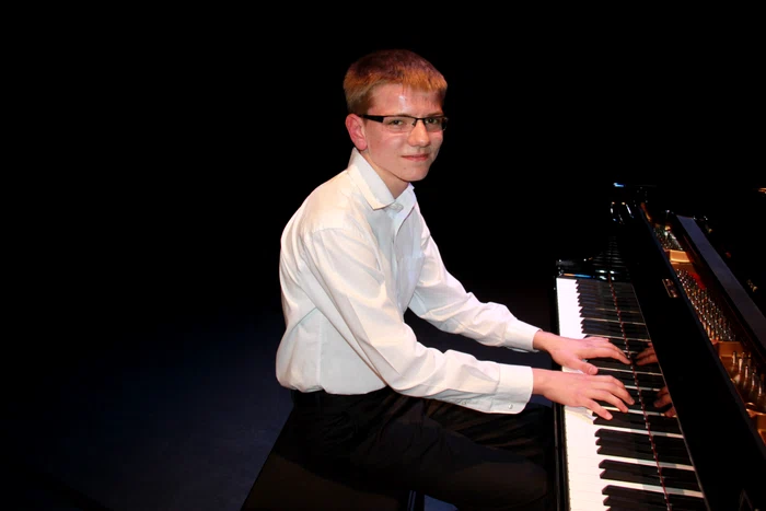 Laureaţi români la Concertino Praga jpeg