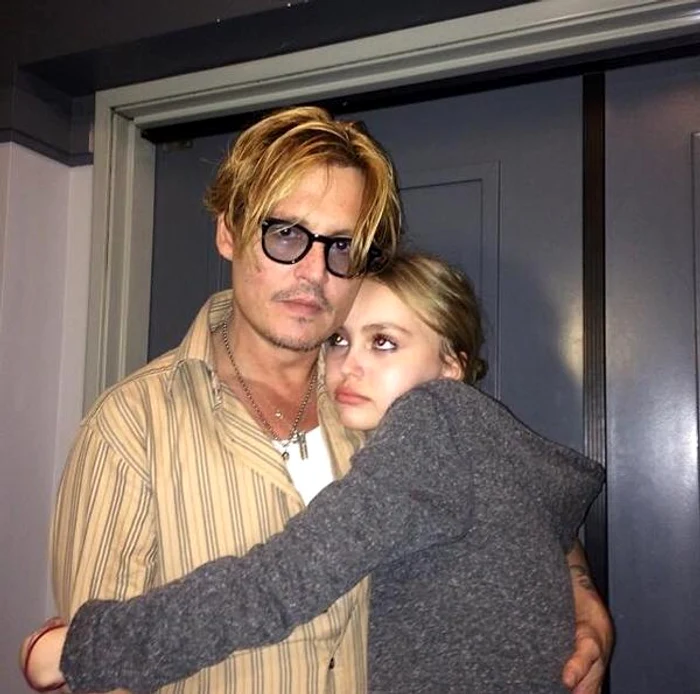 Johnny Depp şi Lily-Rose au o relaţie specialăFoto: Twitter