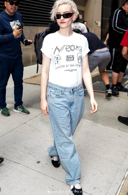 Julia purtând balerinii / foto: social media