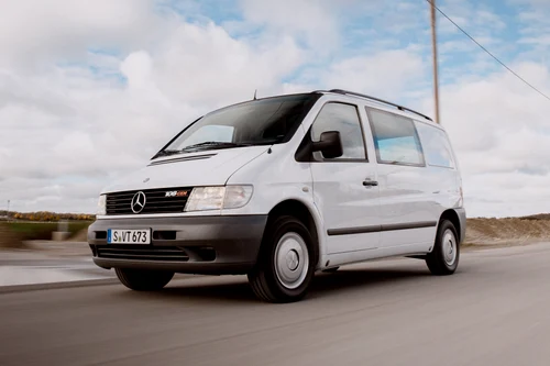 Prima generație W638 Foto: Mercedes-Benz