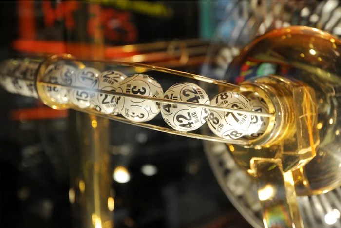 
    Nici un jucător nu a reuşit să le ghicească pe cele şase norocoase  