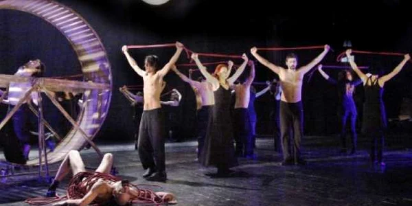 Actorii mureşeni repetă pentru spectacolul "Carmina Burana" 