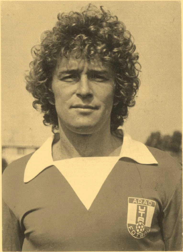 A murit Flavius Domide, cel mai mare jucător al „Bătrânei Doamne”, UTA Arad