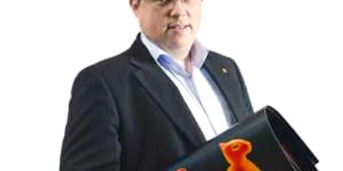 Cu pantera la război