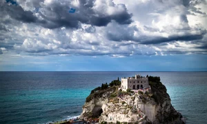 tropea 2035918 1280 jpg