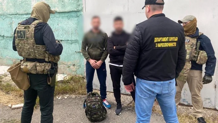 Cărăuși români de droguri reținuți în Ucraina