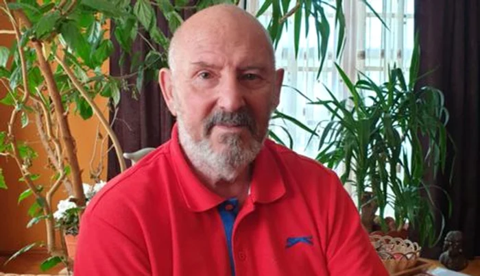 Ioan Sdrobiș are 79 de ani