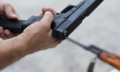 pistol politist jpeg