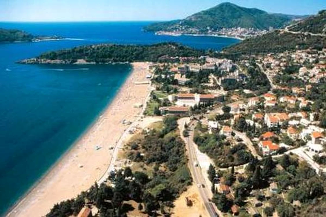Cele mai frumoase staţiuni din Muntenegru: Plaja Ulcinj se numără printre preferatele turiştilor