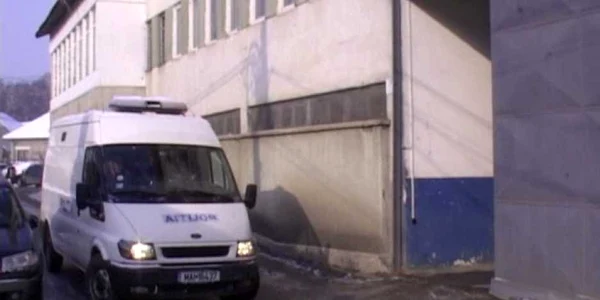 Gutău a fost transportat la Penitenciar cu duba poliţiei 