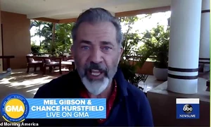 mel gibson revine in arma mortala jpeg