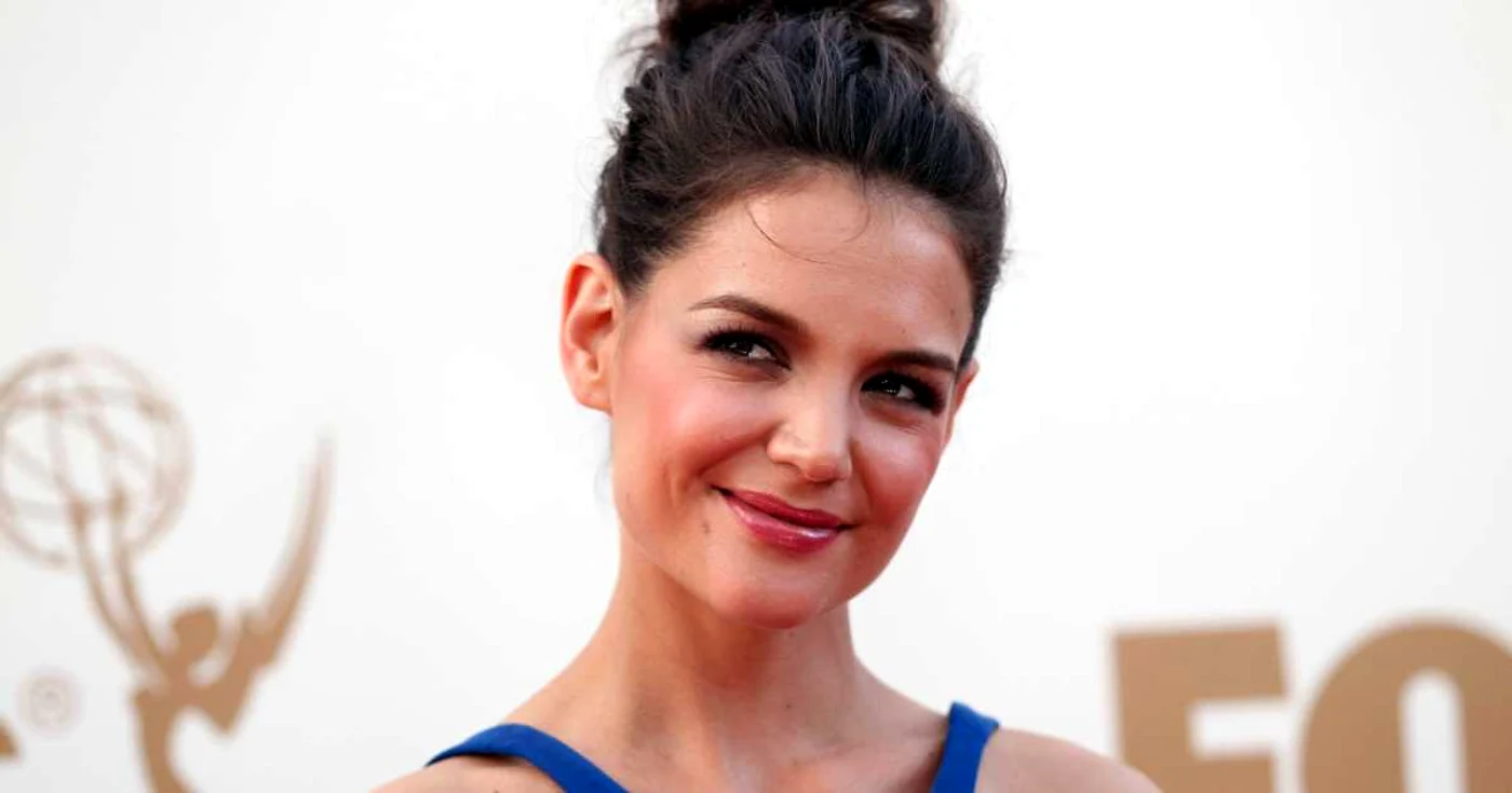 Katie
Holmes a devenit cunoscută cu rolul din serialul de televiziune
„Dawson’s Creek“ şi
s-a remarcat apoi în lungmetrajul „Batman - Începuturi“ FOTO
Reuters