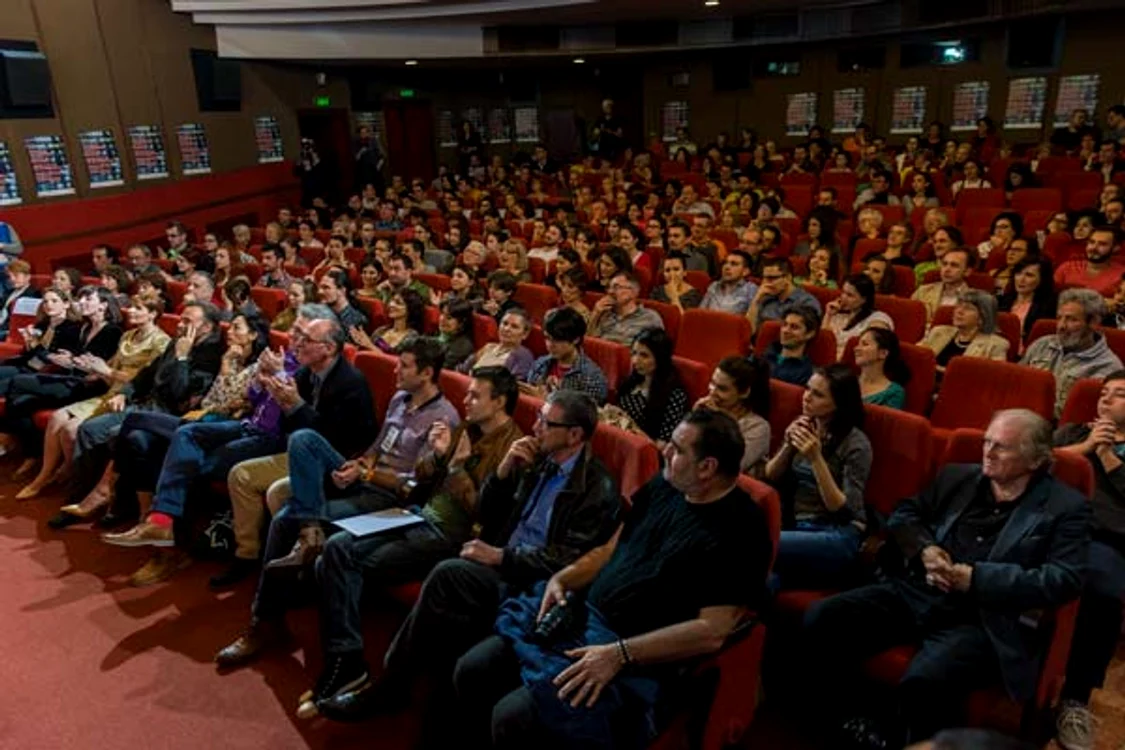 
     Festivalului Internațional de Film București a avut loc sâmbătă (25 aprilie)  