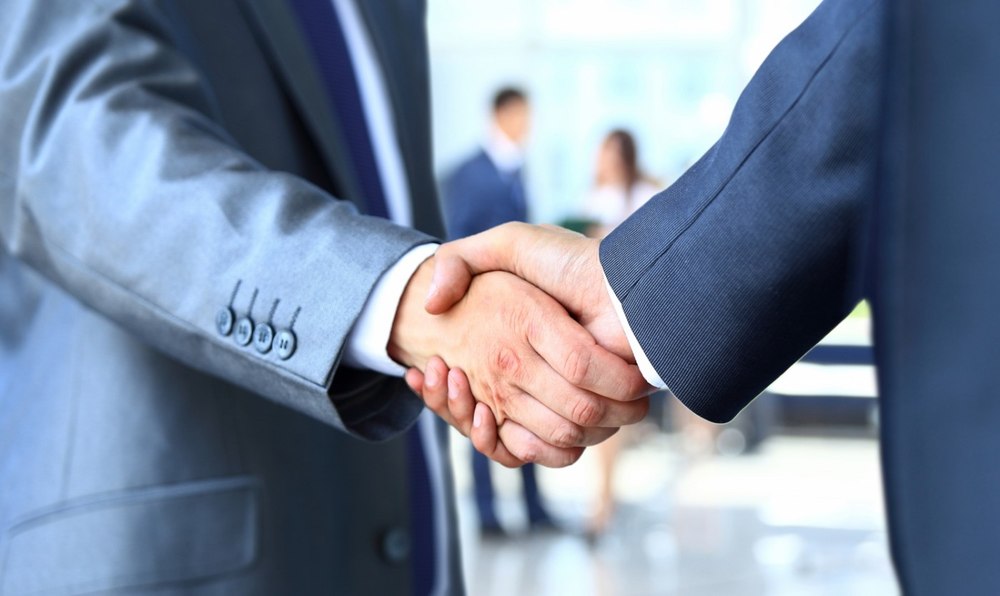 Cum se adaptează companiile românești la noile tarife SUA: Impactul asupra contractelor în derulare