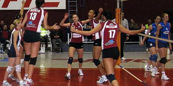 Neamţ: Volei Club Unic a pierdut cu 0-3 meciul cu Metal Galaţi