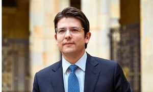 CANDIDAT COLUMBIA jpg