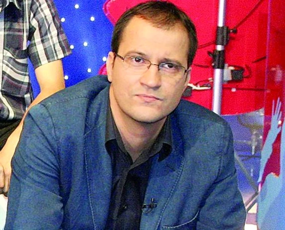 
    Cronica Cârcotașilor aniversează 16 ani de la apariția pe micile ecranefoto: Arhiva Personală  