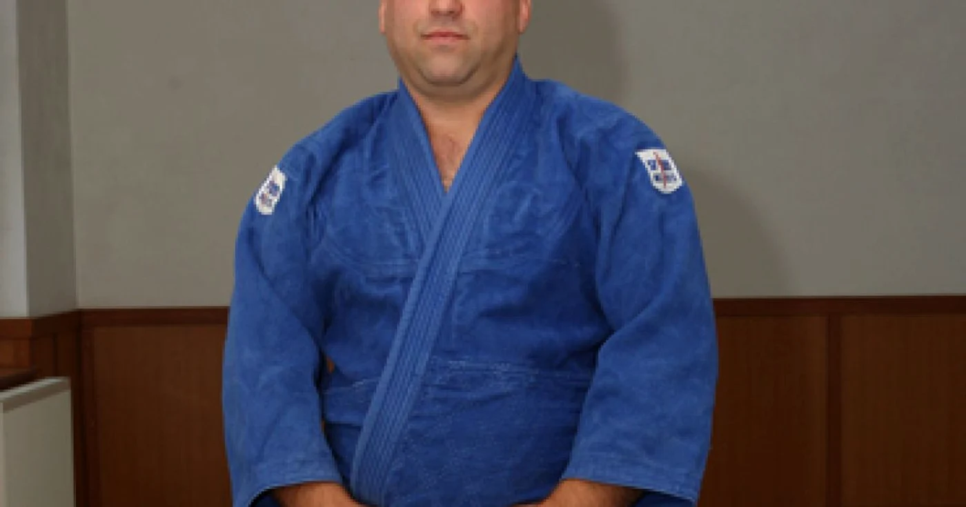 Iaşi: Iulian Perdun Pregăteşte cele mai bune judoka