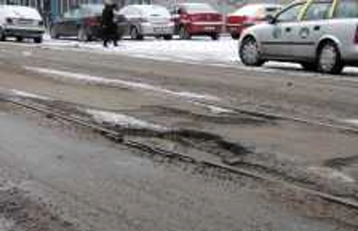 Strada Primăverii arată ca după război
