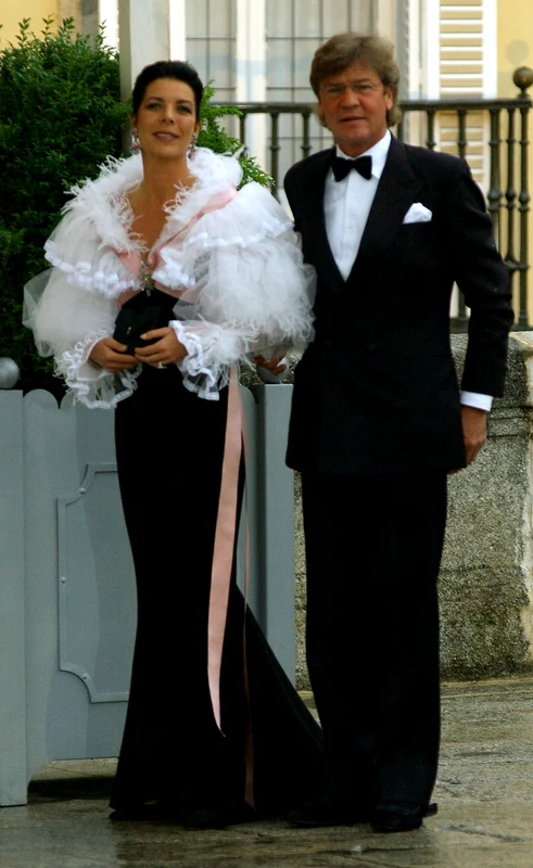 Printul Ernst August de Hanovra si Printesa Caroline de Monaco la nunta lui Felipe cu Letizia, 2004 GettyImages 50883867 jpg