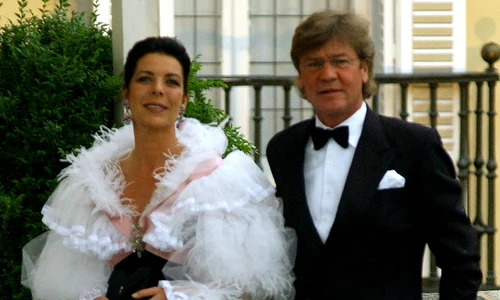 Printul Ernst August de Hanovra si Printesa Caroline de Monaco la nunta lui Felipe cu Letizia, 2004   GettyImages 50883867 jpg