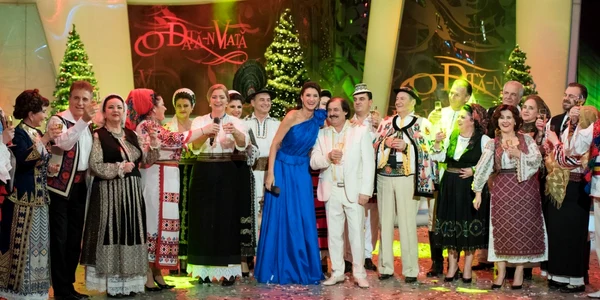 iuliana tudor si invitati revelion foto tvr