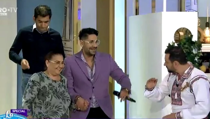 2 parintii lui connect r 1 jpg jpeg