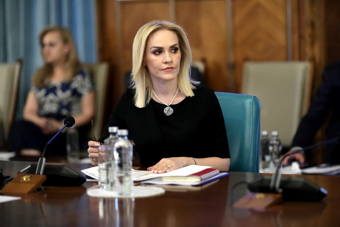 Gabriela Firea, ministrul Familiei şi Tineretului FOTO Guvernul României